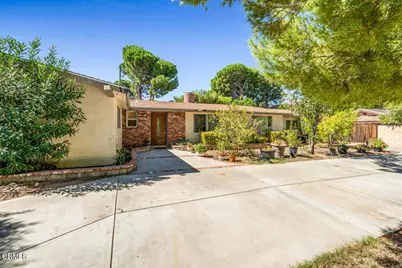 42041 Ivesgrove Drive, Quartz Hill, CA 93536 - Photo 2
