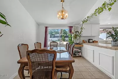 42041 Ivesgrove Drive, Quartz Hill, CA 93536 - Photo 8