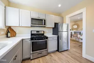 10814 Plainview Ave, Los Angeles, CA 91042 - Photo 14
