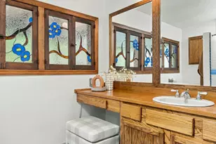 5725 Canyonside Rd, La Crescenta, CA 91214 - Photo 32