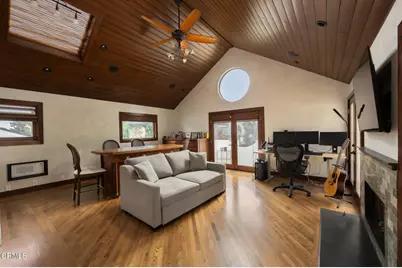 601 Durwood Drive, La Canada Flintridge, CA 91011 - Photo 44