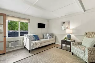 2285 E Orange Grove Blvd, Pasadena, CA 91104 - Photo 42