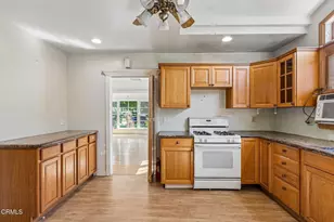 4803 Burgoyne Ln, La Canada Flintridge, CA 91011 - Photo 16