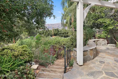 10022 Moy Lane, Sunland, CA 91040 - Photo 38