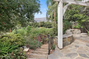 10022 Moy Ln, Sunland, CA 91040 - Photo 38