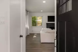 1525 Verdugo Blvd, La Canada Flintridge, CA 91011 - Photo 4