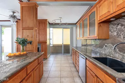960 San Pasqual Street #110, Pasadena, CA 91106 - Photo 6