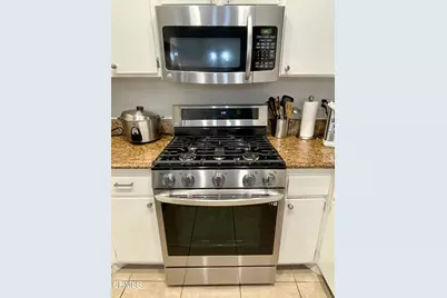 221 S Oak Knoll Avenue #304, Pasadena, CA 91101 - Photo 14