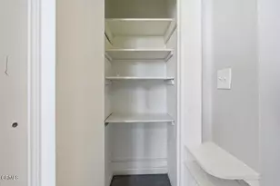99 S Raymond Ave, Pasadena, CA 91105 - Photo 14