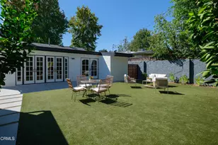 10537 Woodbridge St, Los Angeles, CA 91602 - Photo 36