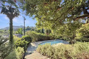 925 Monarch Dr, La Canada Flintridge, CA 91011 - Photo 2