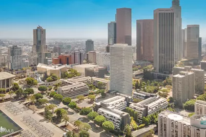 880 W 1st Street #618, Los Angeles, CA 90012 - Photo 2