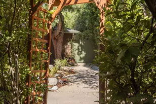 663 W California Blvd, Pasadena, CA 91105 - Photo 6