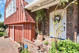 9701 La Canada Way, Los Angeles, CA 91040 - Photo 1