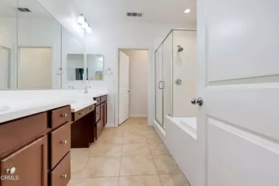 17326 Parque Vanowen Way, Lake Balboa, CA 91406 - Photo 32