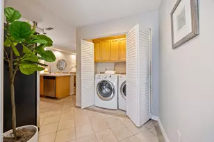 690 S Marengo Ave, Pasadena, CA 91106 - Photo 24