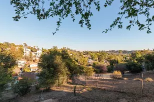 550 Marie Ave, Los Angeles, CA 90042 - Photo 28