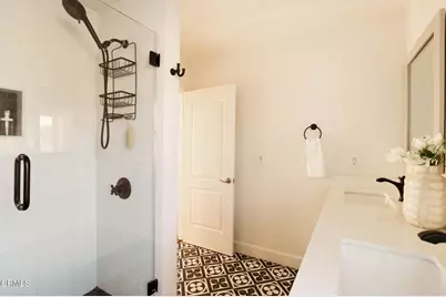 1336 N Laurel Avenue, Upland, CA 91786 - Photo 18
