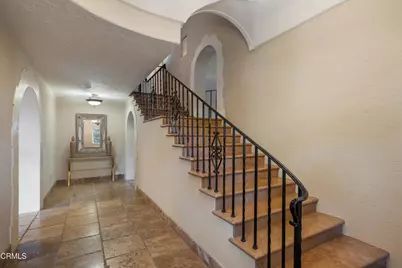 401 Patrician Way, Pasadena, CA 91105 - Photo 2