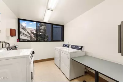 880 W 1st Street #302, Los Angeles, CA 90012 - Photo 36