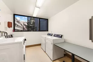880 W 1st St, Los Angeles, CA 90012 - Photo 36