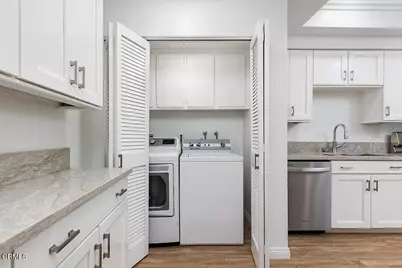 288 Palmetto Drive, Pasadena, CA 91105 - Photo 14