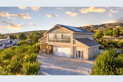 8671 Deer Haven Drive, Fontana, CA 92377 - Photo 2