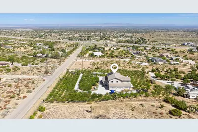 8671 Deer Haven Drive, Fontana, CA 92377 - Photo 44
