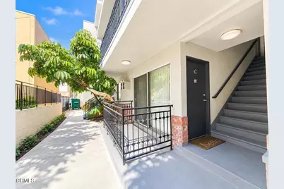 615 E Orange Grove Avenue, Burbank, CA 91501 - Photo 2