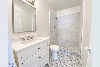 615 E Orange Grove Avenue, Burbank, CA 91501 - Photo 8