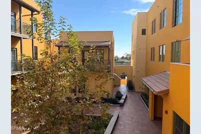 1878 E Walnut Street #201, Pasadena, CA 91107 - Photo 2