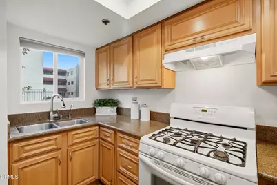 315 Cameron Place #3, Glendale, CA 91207 - Photo 16