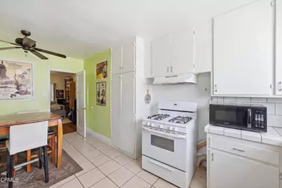 1200 N Orchard Drive, Burbank, CA 91506 - Photo 10