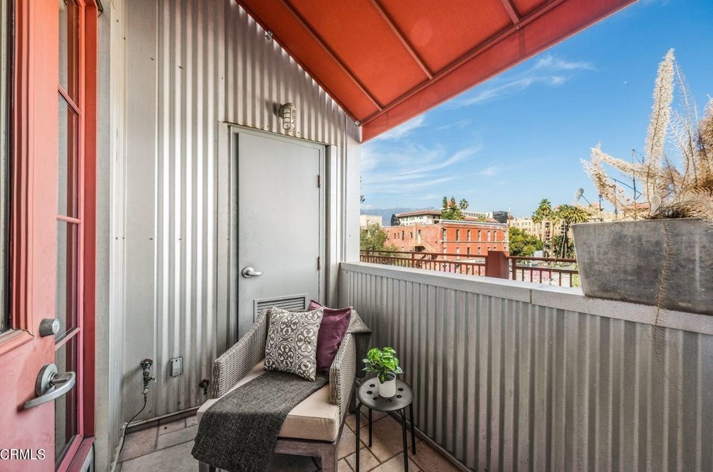 50 Dayton St, Pasadena CA  91105-2091 exterior