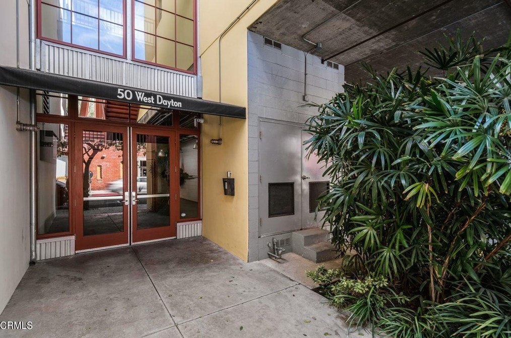 50 Dayton St, Pasadena, CA 91105-2091