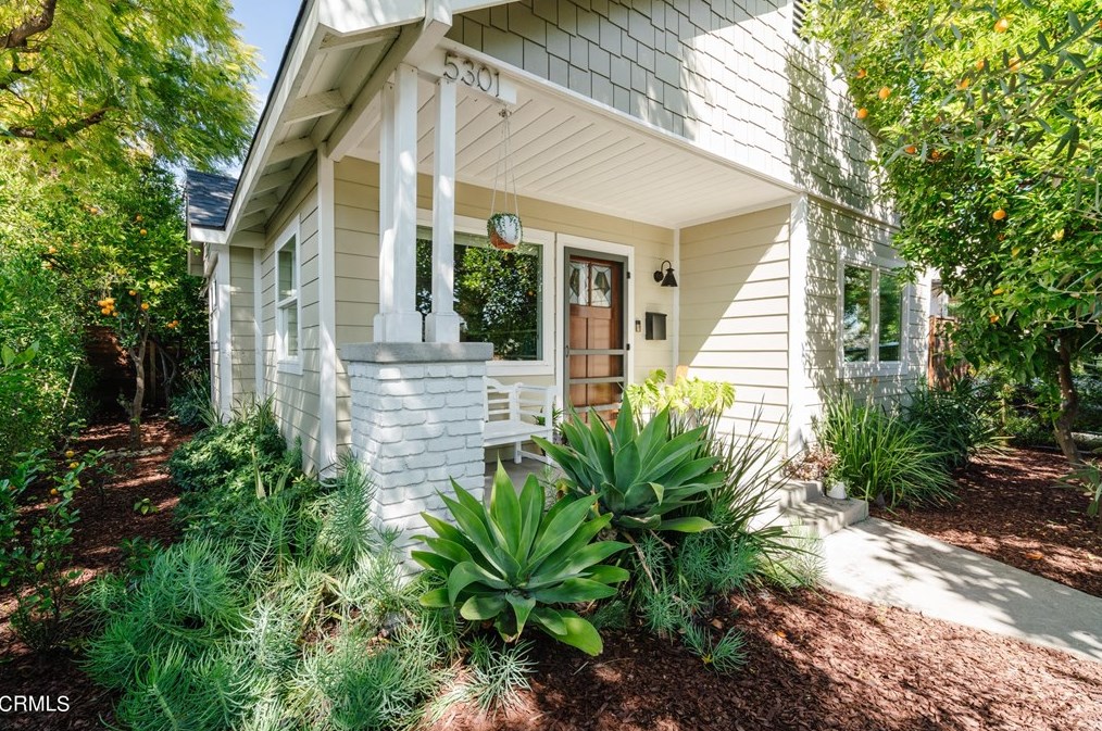 5301 Buchanan St, Los Angeles, CA 90042-2443