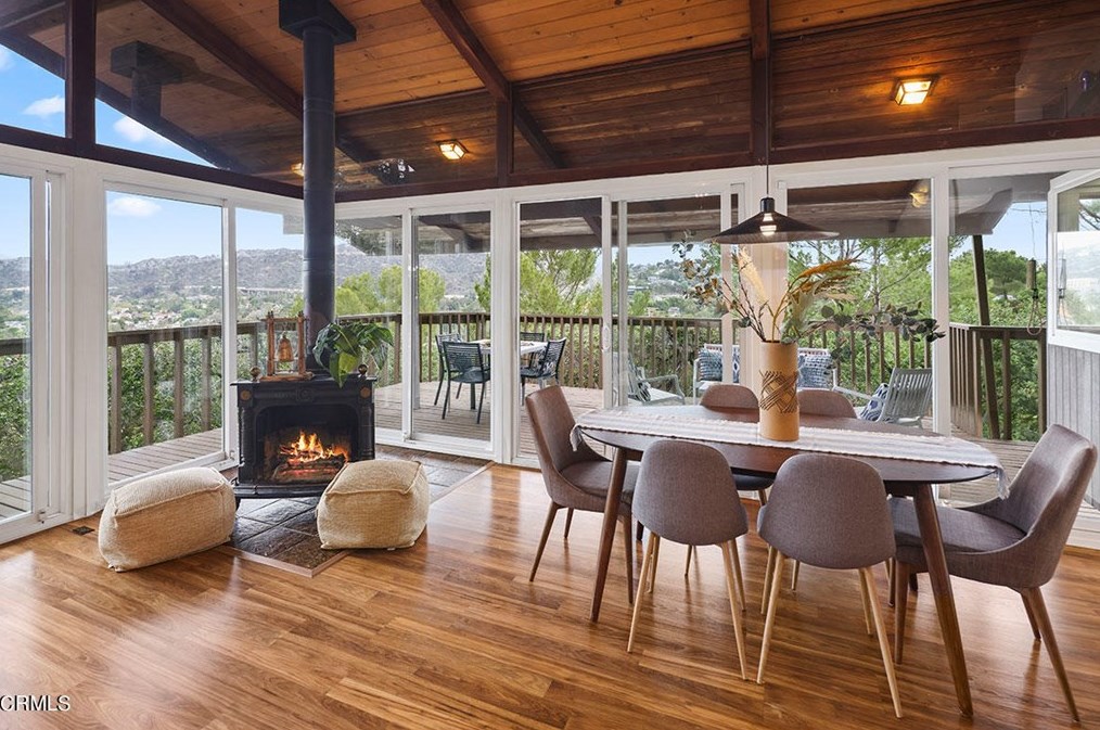 600 Tamarac Dr, Pasadena CA  91105-2149 exterior