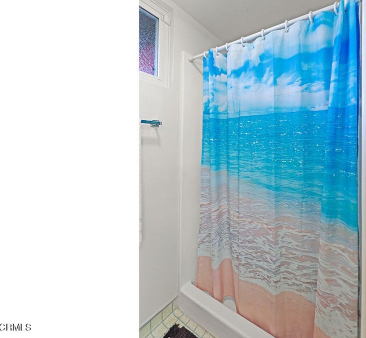 600 Tamarac Dr, Pasadena CA  91105-2149 exterior