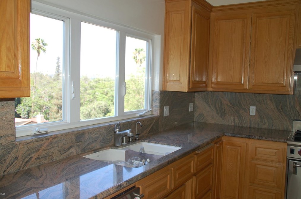818 Oneonta Dr, South Pasadena, CA 91030