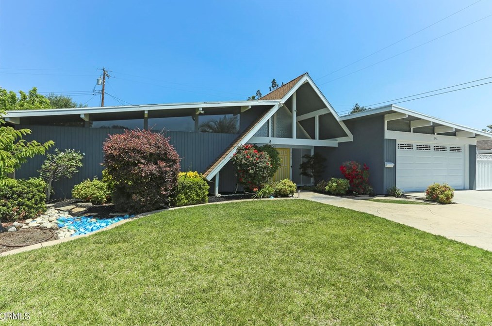 348 S Poppy Ln, Glendora, CA 91741