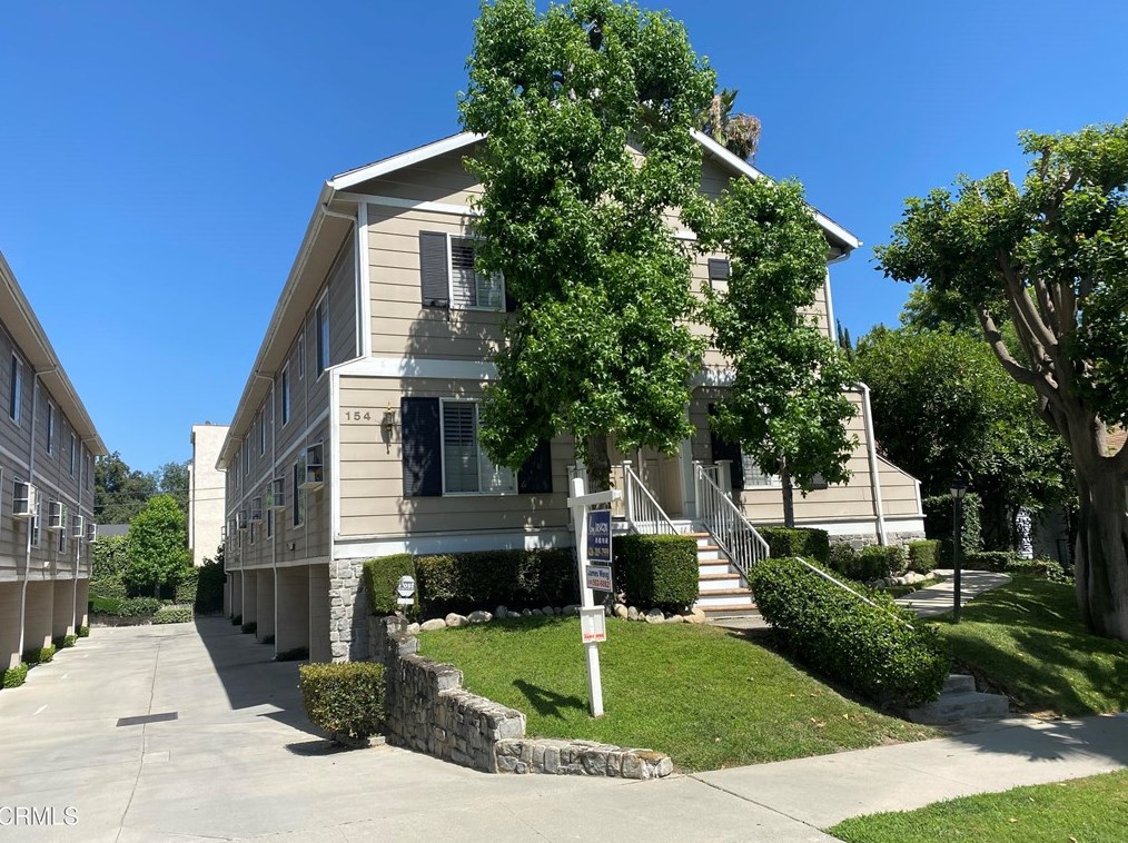 154 Meridith Ave, Pasadena, CA 91106-2243