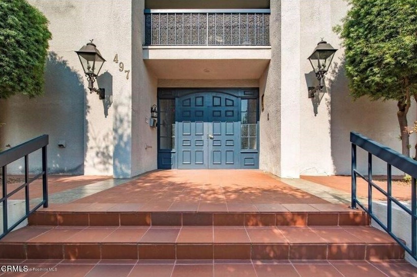 497 S El Molino Ave #209, Pasadena, CA 91101