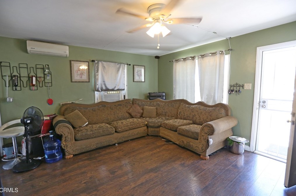 12712 Chelsfield St, Irwindale, CA 91706