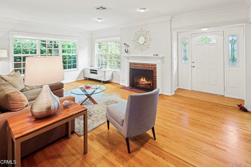 621 Fairview Ave, Sierra Madre, CA 91024