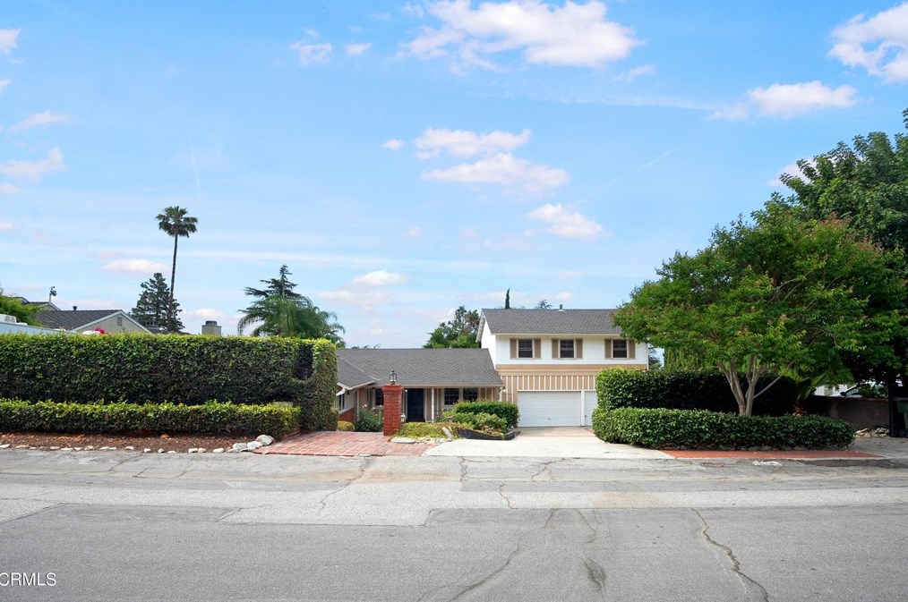 2362 Chapman Rd, Glendale, CA 91214