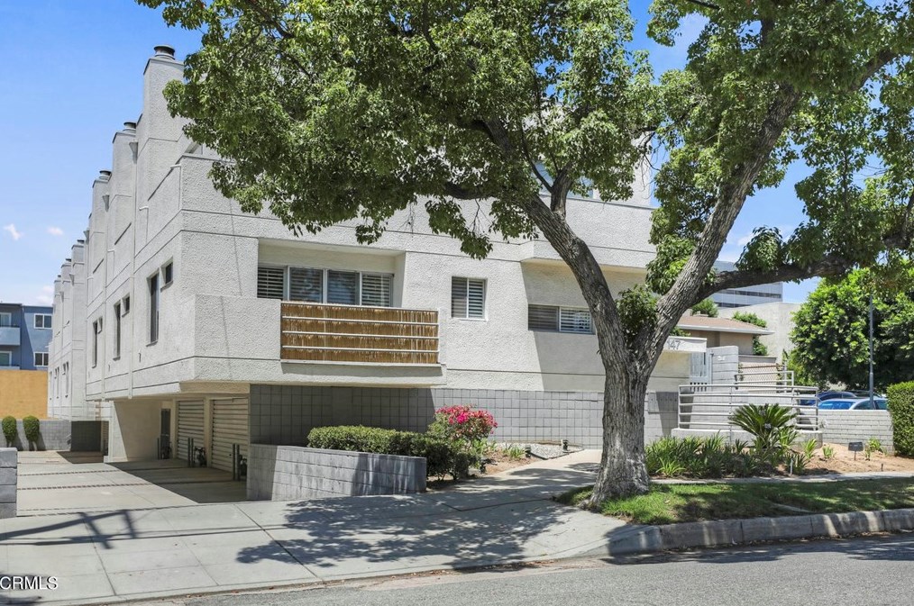 147 Catalina Ave, Pasadena, CA 91106-2934