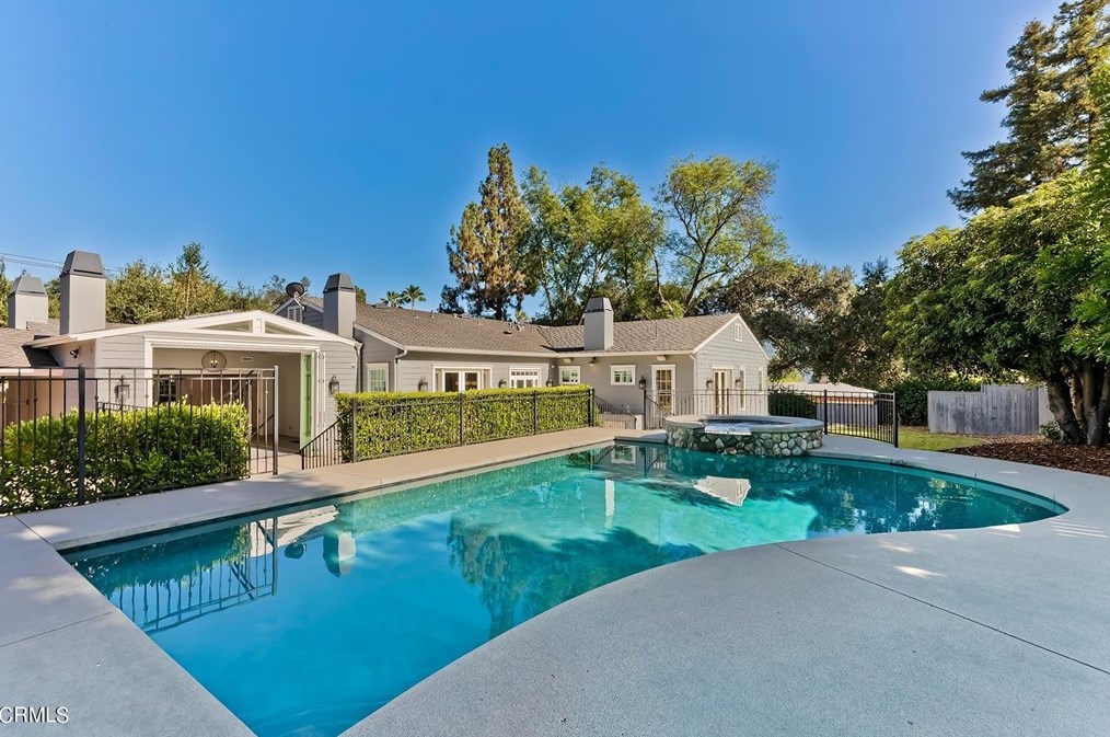4959 Commonwealth Ave, La Canada, CA 91011