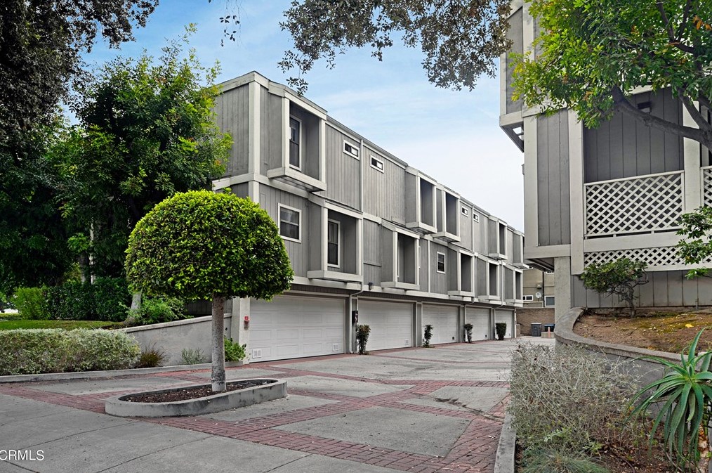 965 Del Mar Blvd, Pasadena CA 91106-3246 exterior