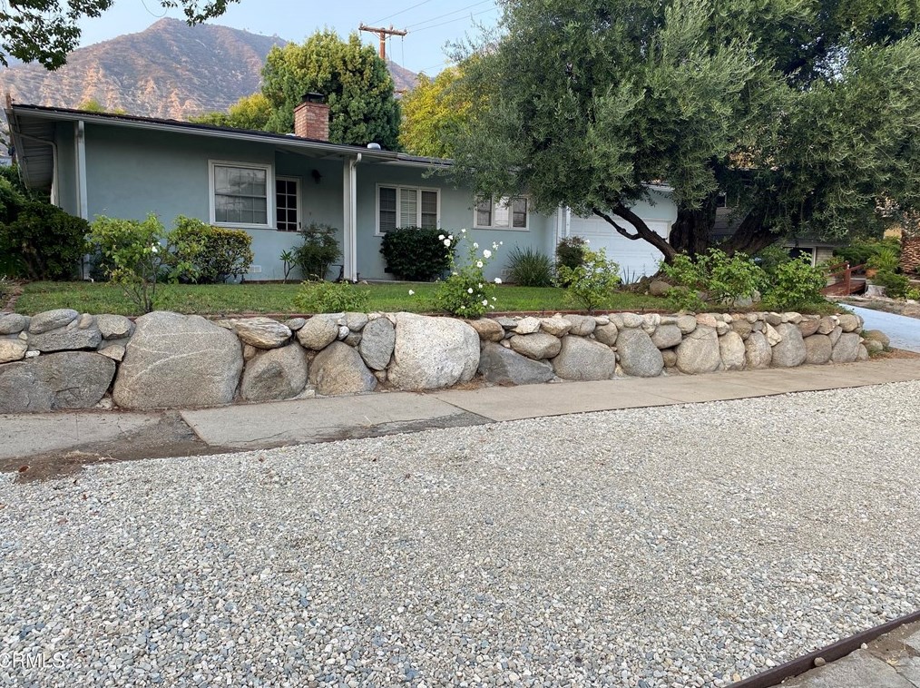 2387 Glen Canyon Rd, Altadena, CA 91001