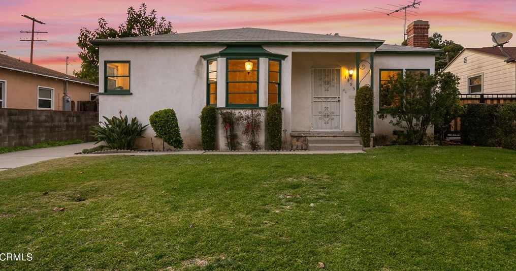 1595 Forest Ave, Pasadena, CA 91103-1230